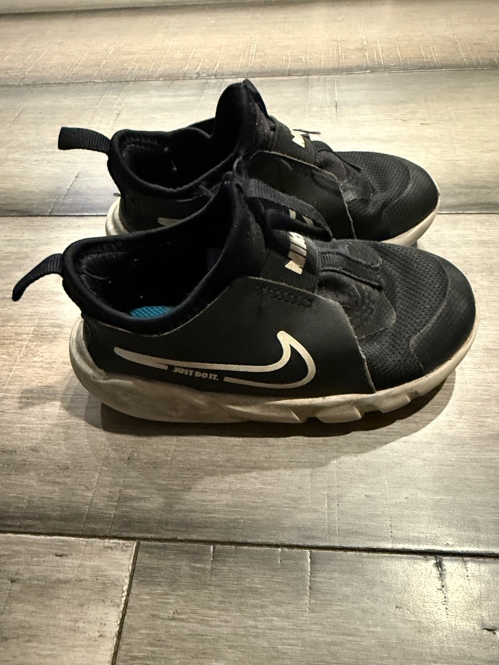 Nike Flex runner 2 toddler size 9C